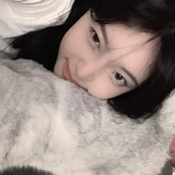 不要碰我的女儿